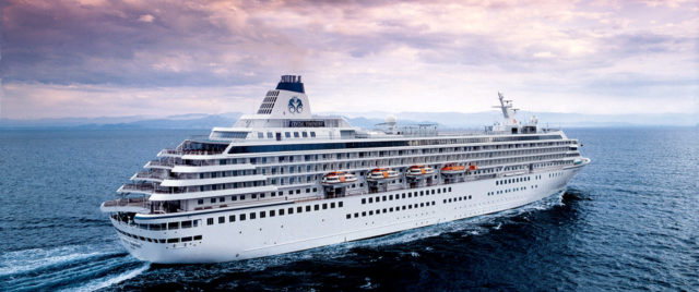 960 passengers cruise vessel Crystal Harmony Knud E. Hansen Design