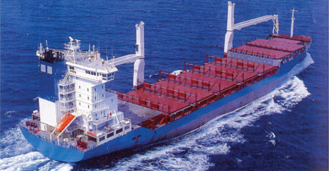 Complete Design of 1467 TEU Container Vessel mark X