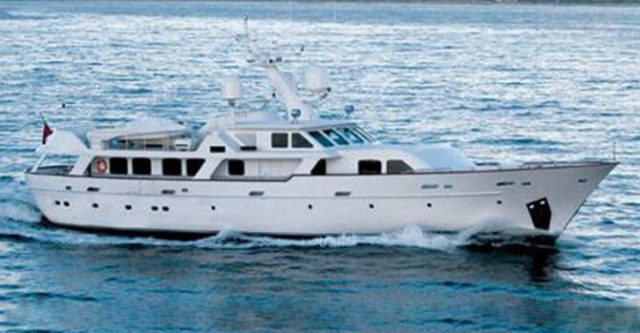 Design of 38 motor yacht Royal Denship 125 by KNUD E. HANSEN
