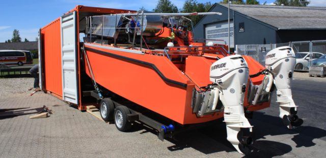 Shallow water oil recovery vessel SWORC Concept development